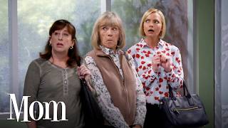 A Group Of Addicts Walks Into A Dispensary... Mom