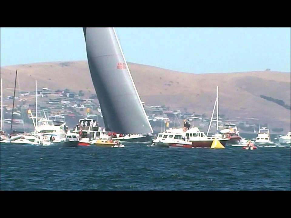 sydney to hobart yacht race end