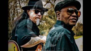 Video thumbnail of "Smokin' Joe Kubek & Bnois King  ~ ''Same Thang'',''Crosscut Saw''&''Back Door Man'' 1991"