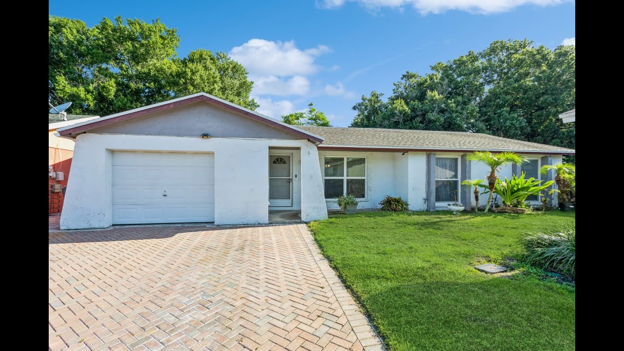 High Ridge Court 8909 High Ridge Court Tampa, FL | ColdwellBankerHomes.com - YouTube