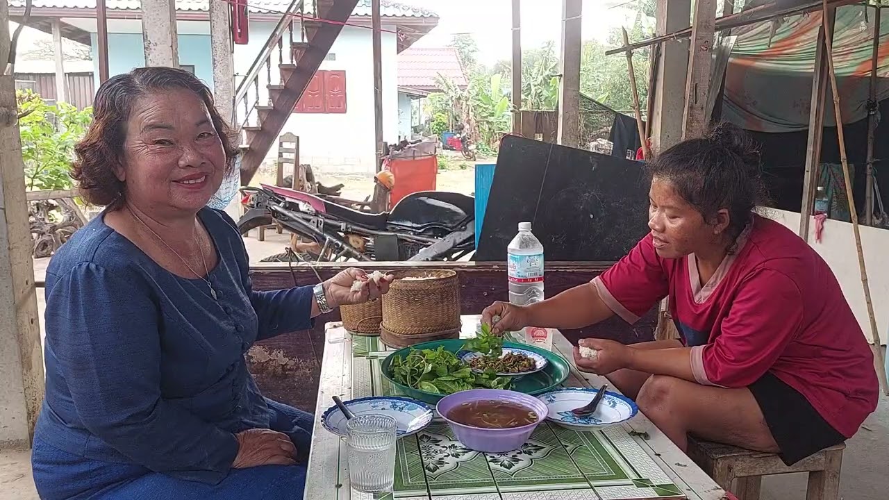 หลังจากออกลวมแต่วัดชื้อลาบเนื้อมาสู่นางหล้ากิน