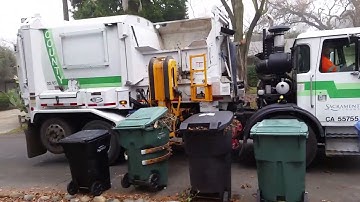 Labrie Automizer In The Fog Collecting Yard Waste