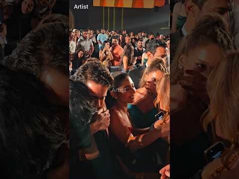 يسرا تشارك مايان السيد و عمر رزيق البكاء يعد عرض وبنا في الخيال حب في مهرجان الجونة