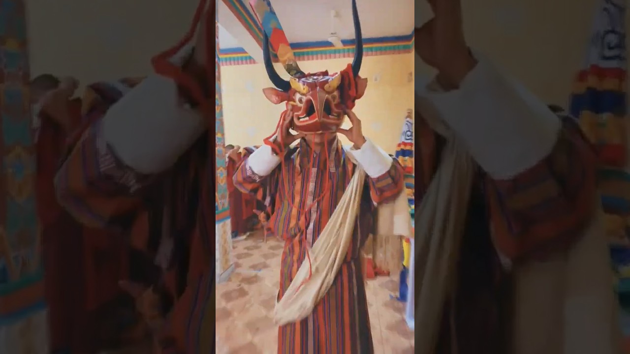 Bhutanese mask dance 🙏 