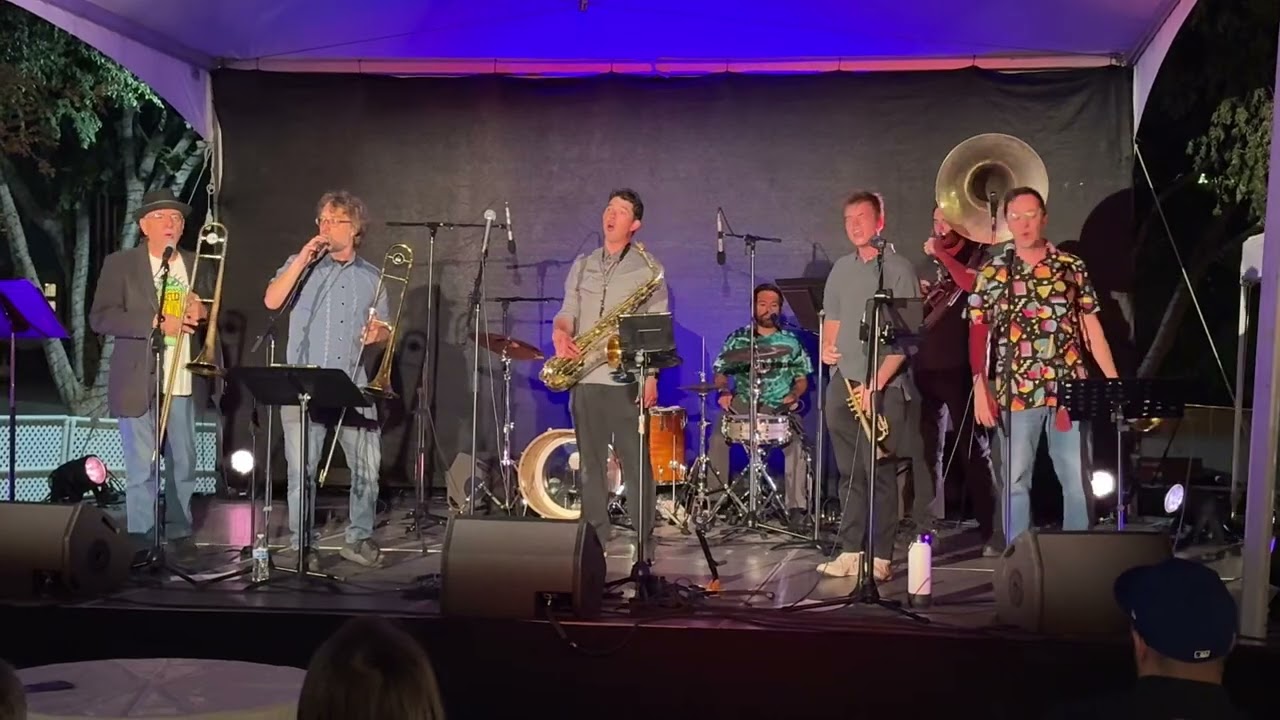 YouTube에서 Bad Cactus Brass Band - “It Ain’t My Fault” 보기 YouTube에서 Bad Cactus Brass Band - “It Ain’t My Fault” 보기