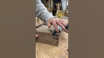 Installing Under mount drawer slides #woodworking #woodwork #woodworker #woodworkingtips #drawerslid