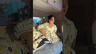 Chinese Girl Truck Drivers Morning Panic