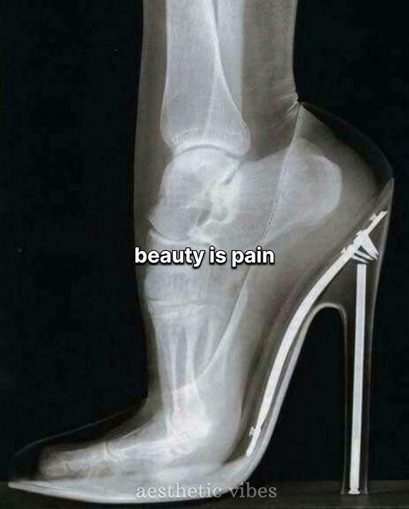 I accept this pain... 😌🔥 #editing #aesthetic #fashiontrends #edit #heels