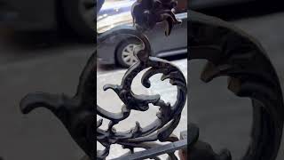 28 E 126th St   Trash