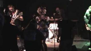 Watch Miss Derringer He Hung On A Sunday video