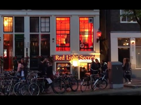 Video: De Wallen, Amsterdamin punaisten lyhtyjen alue