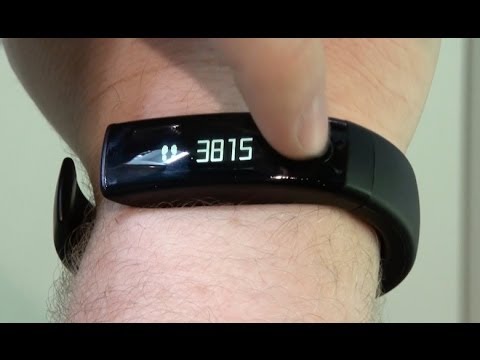 LG Lifeband Touch Hands-On | Pocketnow