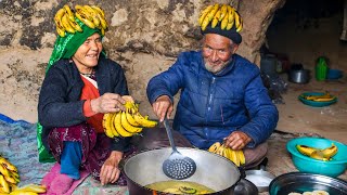 Old Lovers Cooking Banana | A Recipe From 2000 Years ago