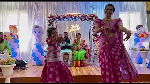 mother doughter dance... ❤️baby shower ❤️❤️❤️ see Shubhra expression..... 😀❤️