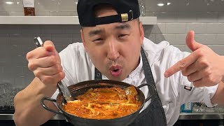 Kimchi Soup aka Kimchi jjigae 🍲👨🏻‍🍳🔥 LIVE!!