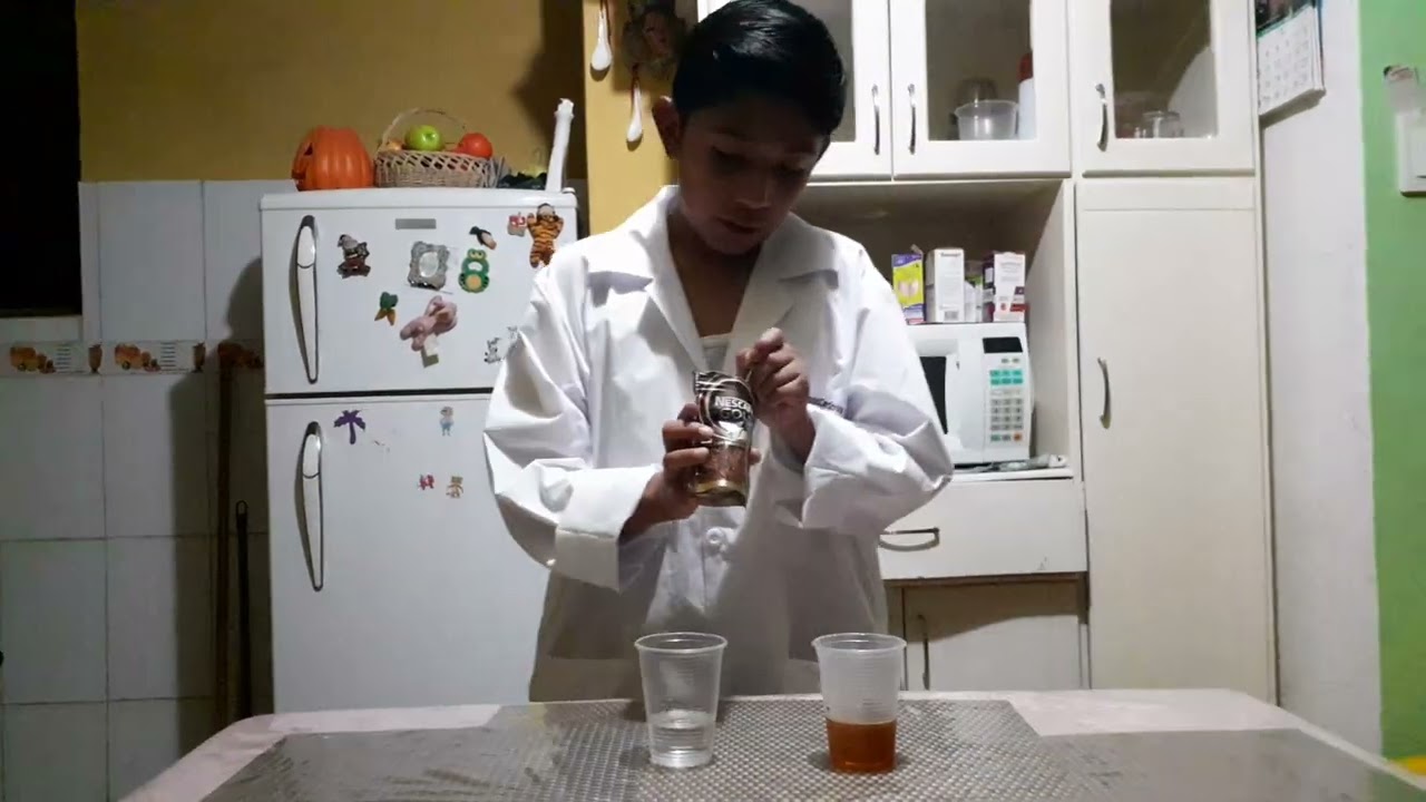 Experimento agua y café