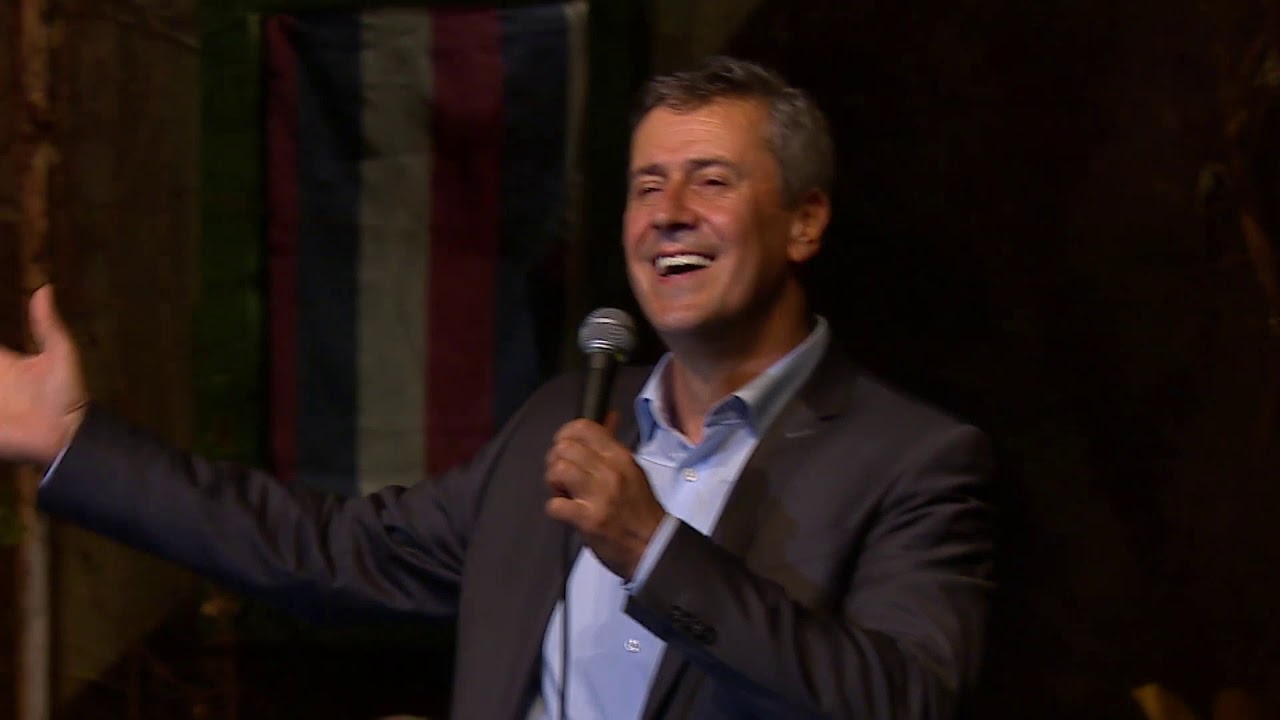 Enes Begović - Neko tiho ulicom pjevuši / Veče sevdalinki, Beograd 2019