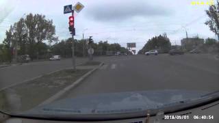Дтп на Салтовке. Харьков 30.04.2016 Дтп на Салтовке. Харьков 30.04.2016