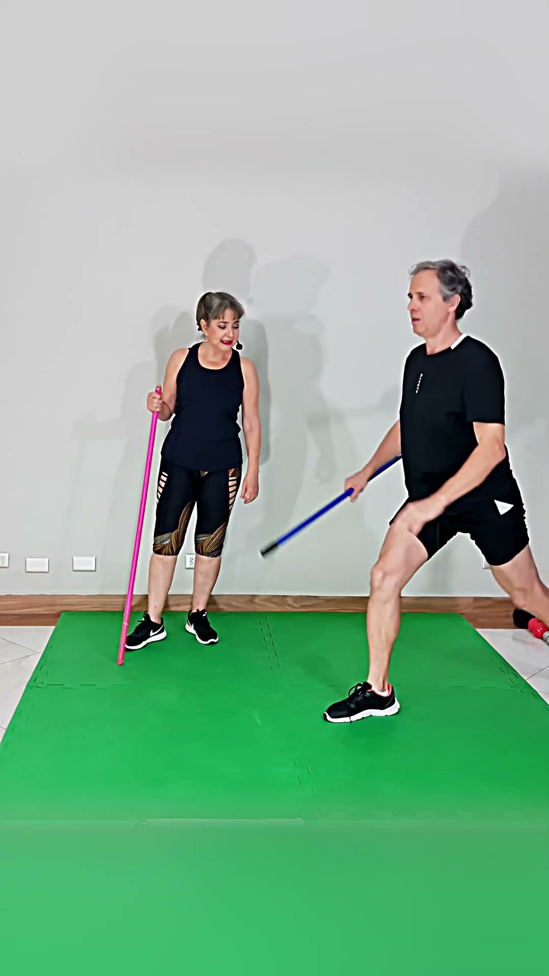 Parte 4 Hora se Suar Treino Arrasador e Aeróbico com Bastão: Queimando Calorias e Suando Muito!