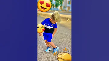 لاكوست ولاريني 2023 