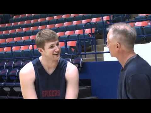 ESPN's Kenny Mayne Visits The Robins Center