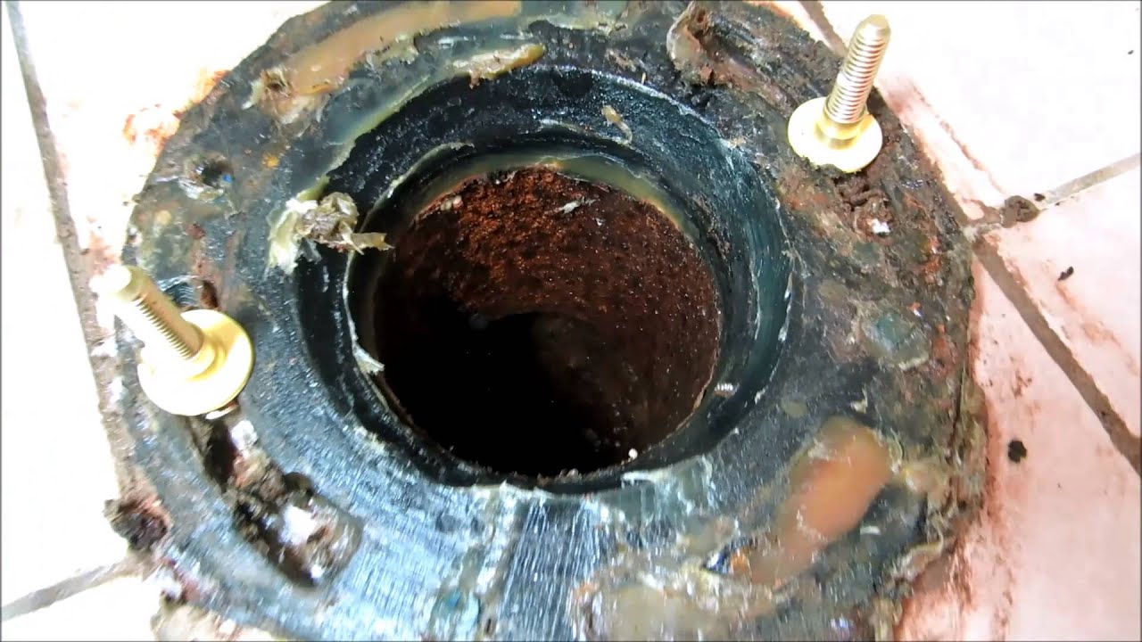 plumbing toilet loose,not secured to floor,fixed YouTube