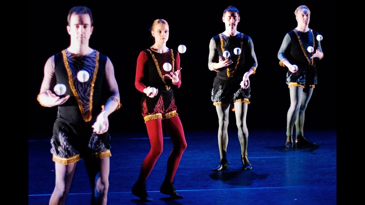 Espresso (2007) by Circo Aereo + Les Objets Volants