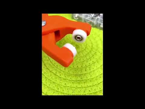 Pressing pliers with