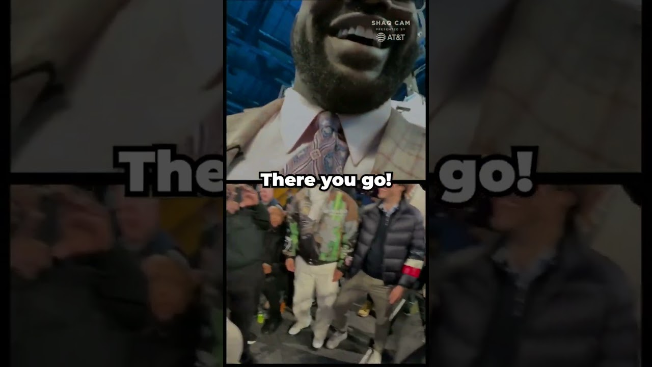 Shaq awkwardly interrupts GloRilla's photo moment with 50 Cent 😂 