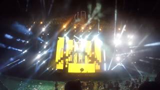 Ultra Beach Bali   2016  Marshmello
