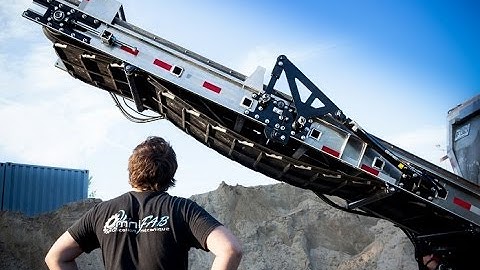 Convoyeur à chaux articulé pour remorque | Réalisation Omnifab