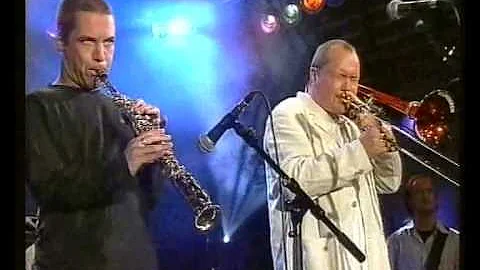 Nils Landgren & Funk Unit, Traci