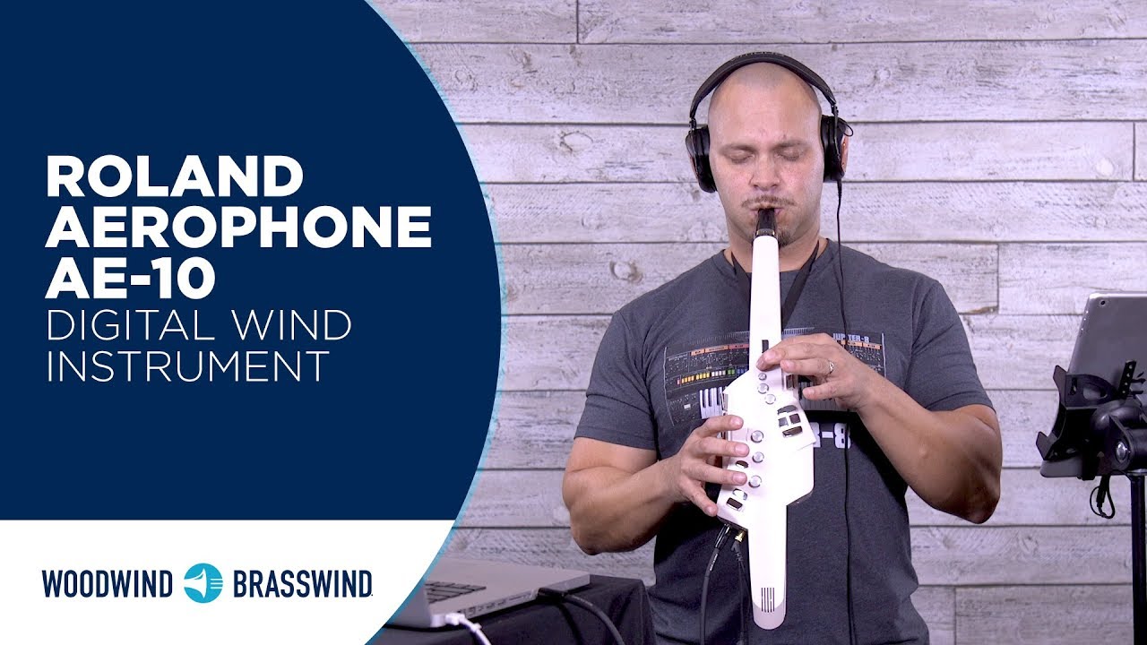 Roland Aerophone AE-10: Digital Wind Instrument - YouTube