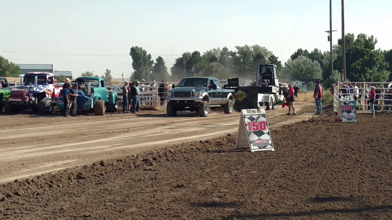 Ed Schaeffer sled pull '04 Ford 6.0 "black power"