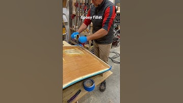 Adding an epoxy fillet to my wingtip #sailing