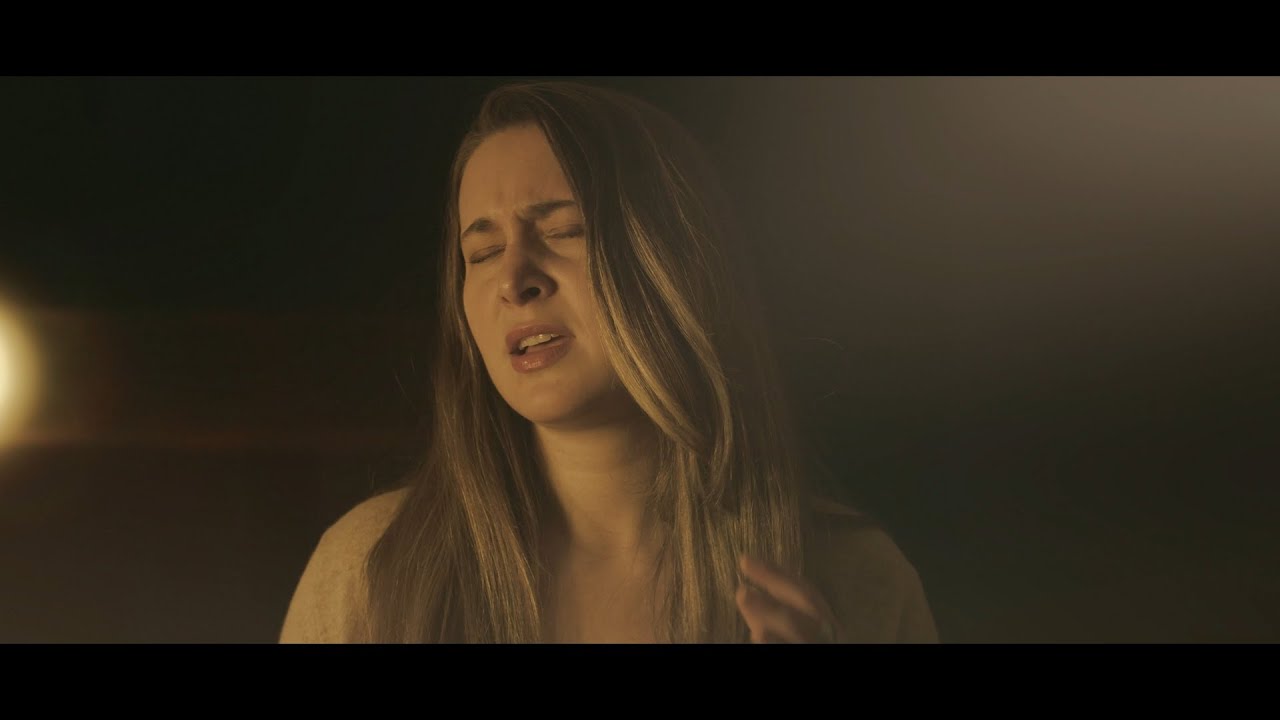 Giuseppe Centonze feat. Andrea Margherita Martinelli - The World and I (Official Video)