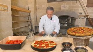 Come Fare la VERA Focaccia di Altamura in Casa e a Mano! Ricetta del Maestro di 5ª Generazione