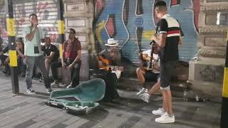 İlyas Yalçıntaş Gül Bence İstiklal Caddesi Klarnetçi İsmet