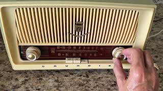 Restored Vintage Grundig 87 Radio