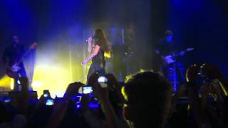 Alanis Morissette - Jeckyll And Hyde (FEAT. SOULEYE - Live in Recife - 12.09.2012) Profile