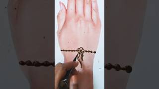 Simple beginner mehndi design back #mehndi #henna #design #art #ytshortsindia #ytviral