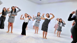 Hmong Dance - Ci Deeg Daws