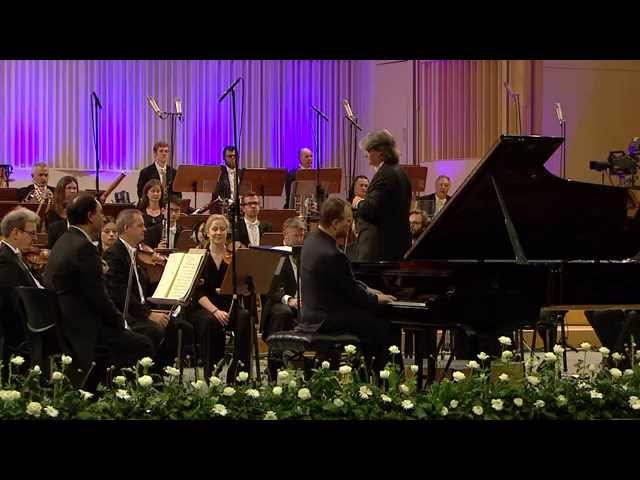 LONDON SYMPHONY ORCHESTRA - Grieg, Concertul în la minor pentru pian, op. 16  - YouTube