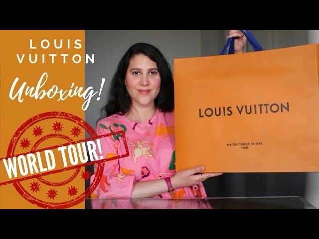 LOUIS VUITTON Monogram World Tour Booklet Info Care Document Packet