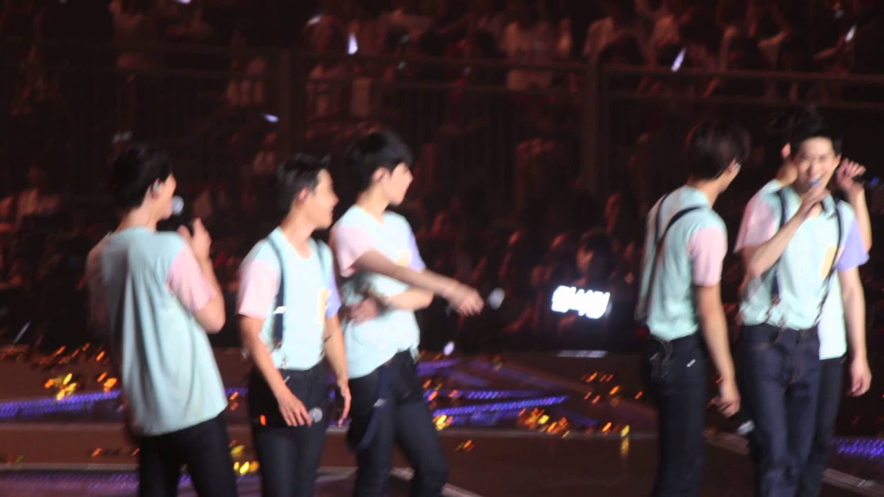 [Fancam]150816 EXO HK concert talk 