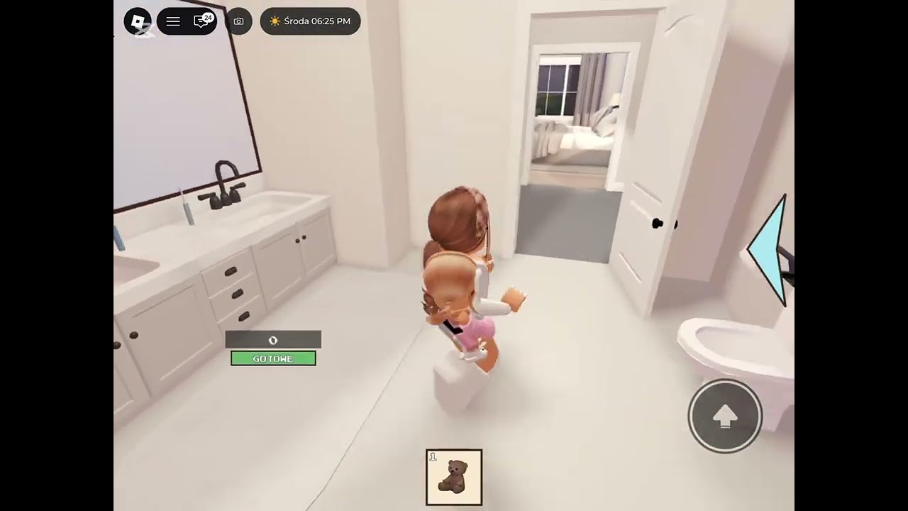 Rutyna mamy i małej truskawki.