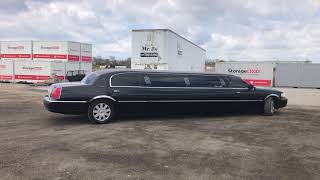 LINCOLN (2005) TOWN CAR 8 PASSENGER STRETCH LIMOUSINE