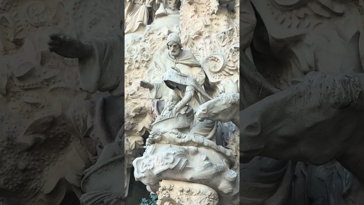 Basilica de la sagrada familia spain barcelona incredible architecture September 6 2025 5:10pm