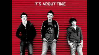 Download 05. 6 Minutes - Jonas Brothers - It's About Time With Lyrics + Download Lin Video MP3 05. 6 Minutes - Jonas Brothers - It's About Time With Lyrics + Download Lin