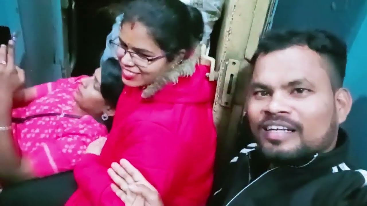 ଆଜି ଆମେ ବାହାରିଲୁ ପୁରୀ 🙏🙏🙏